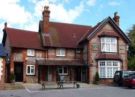 The Rose & Crown Hotel Bulford Ngoại thất bức ảnh