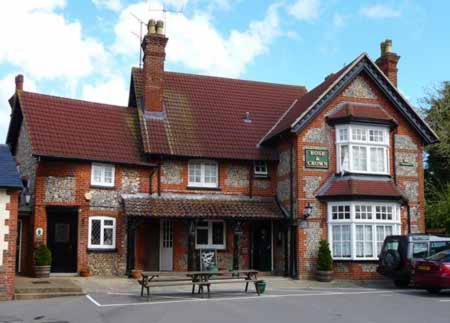 The Rose & Crown Hotel Bulford Ngoại thất bức ảnh