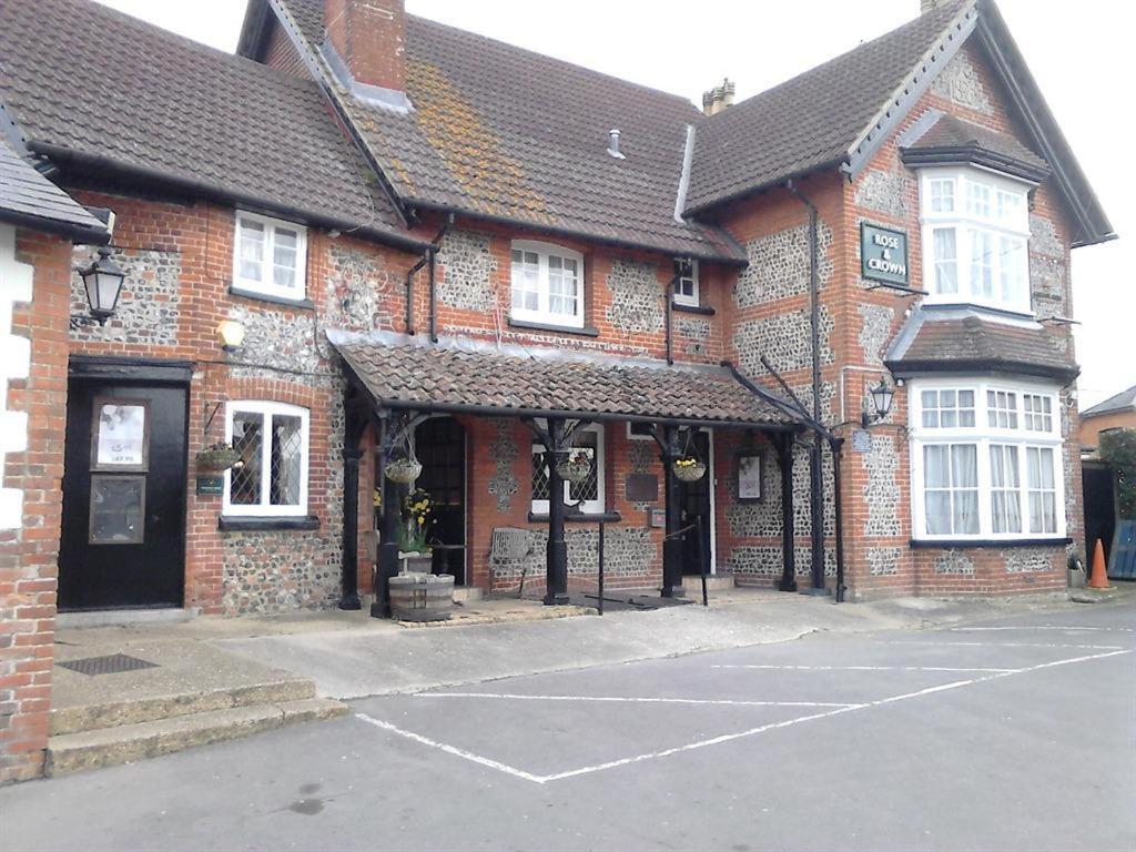 The Rose & Crown Hotel Bulford Ngoại thất bức ảnh